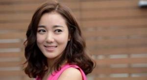 李素妍 李素妍